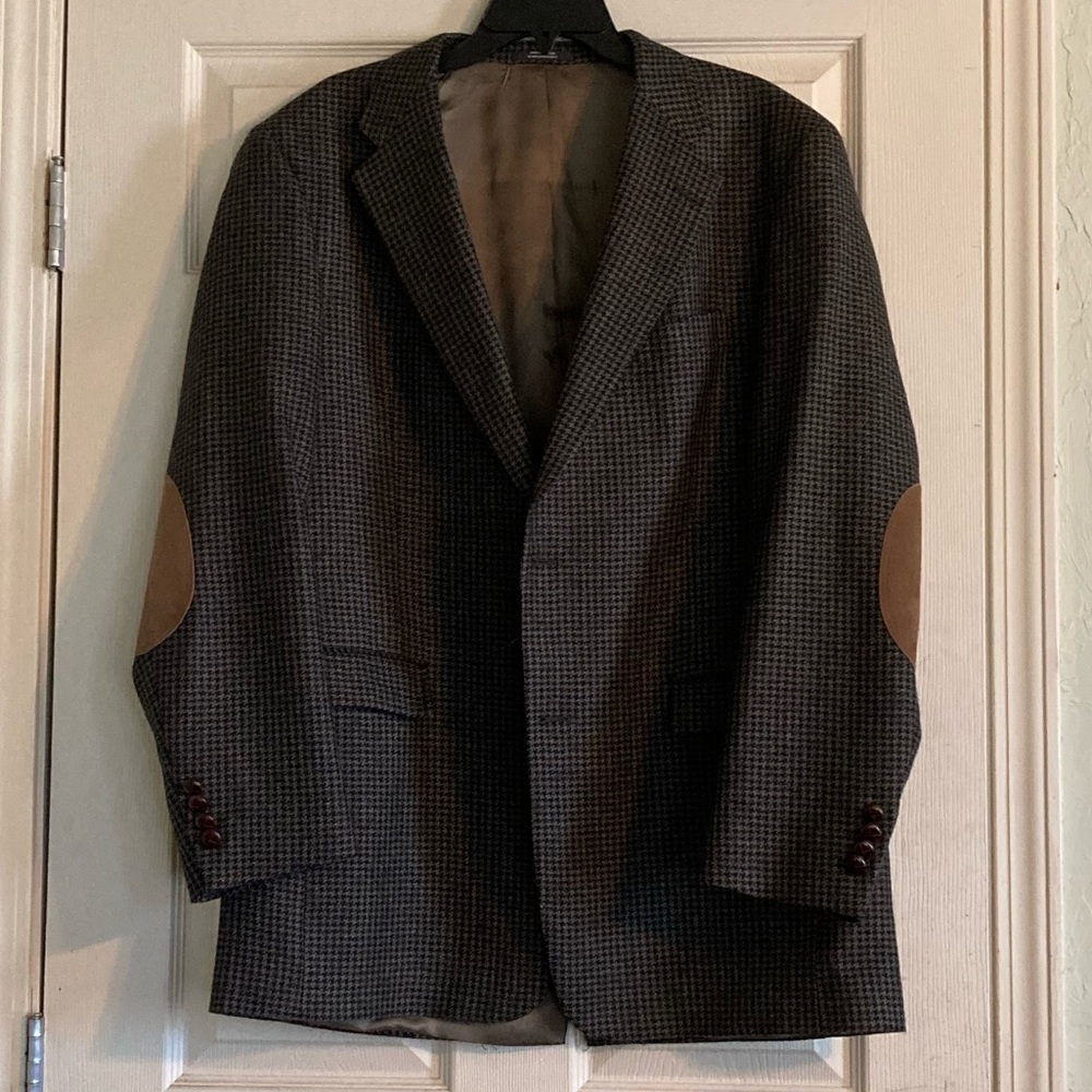 Austin Reed dress coat. Size 42 long.